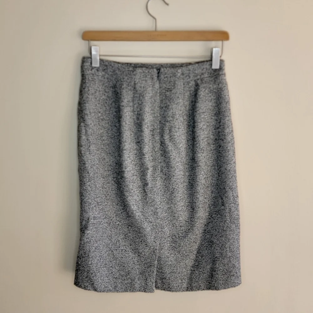 Ann Taylor | Gray Marled Pencil Skirt Size 6